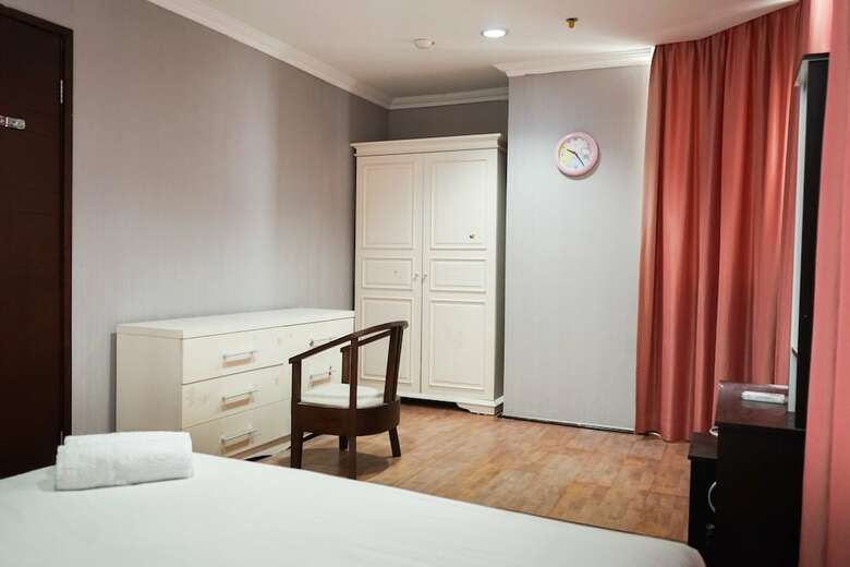 Spacious 2br Apartment At Mangga Dua Residence