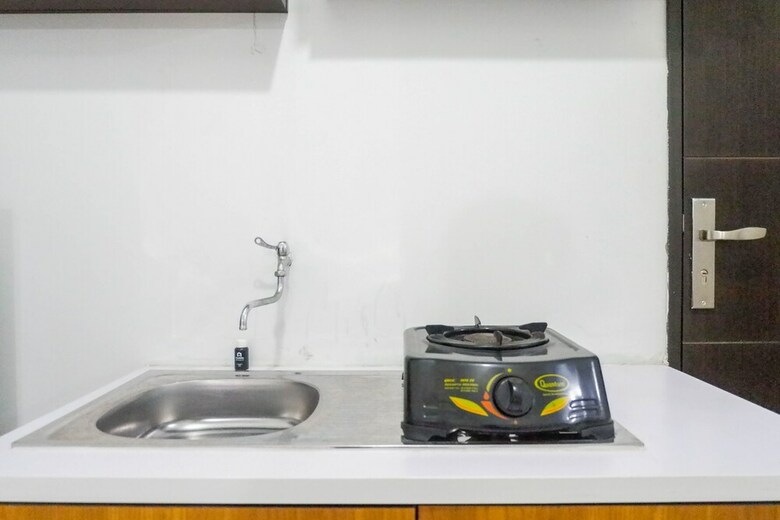 Modern 1br Apartment At Menara Rungkut