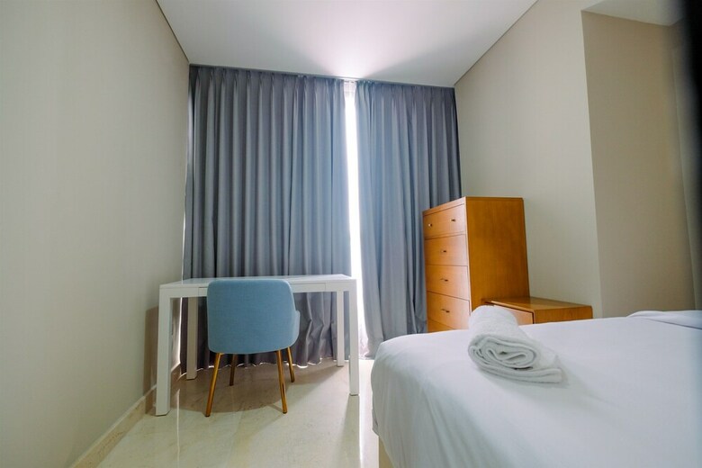 Luxury 2br + 1br At Ciputra World 2 Apartment
