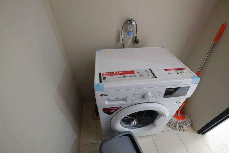 Luxury 2br + 1br At Ciputra World 2 Apartment