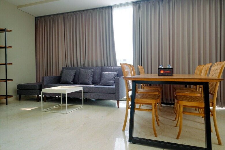 Luxury 2br + 1br At Ciputra World 2 Apartment