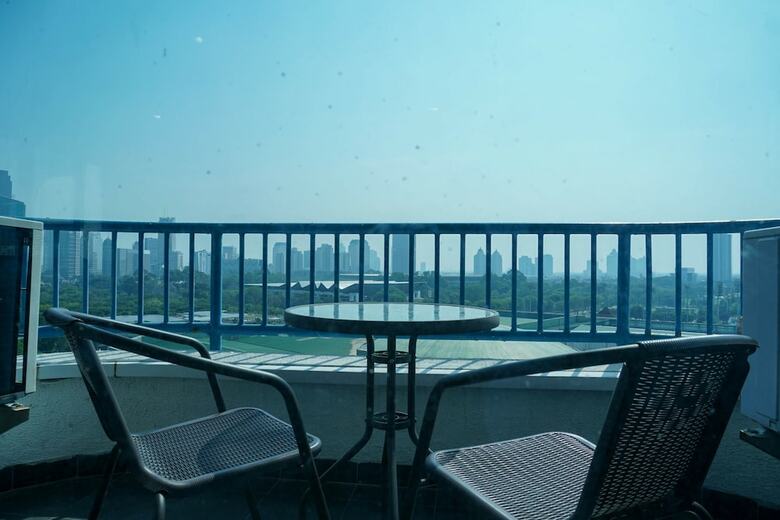 Good Location 2br At Park Royale Apartment