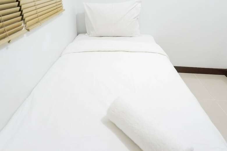 Convenient 3br Apartment At Waterplace Residence Pakuwon Indah