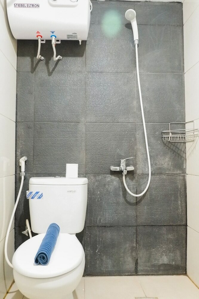 Convenient Studio Apartment At Orchard Supermall Mansion