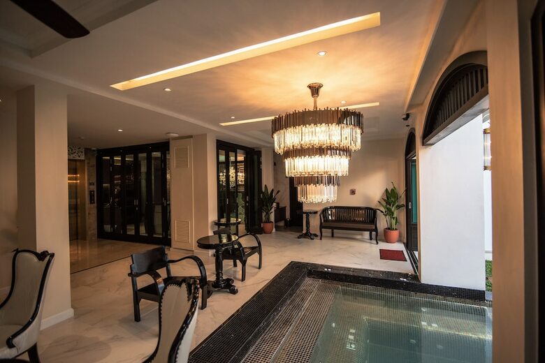 Nanta Glam Cm Hotel & Residences