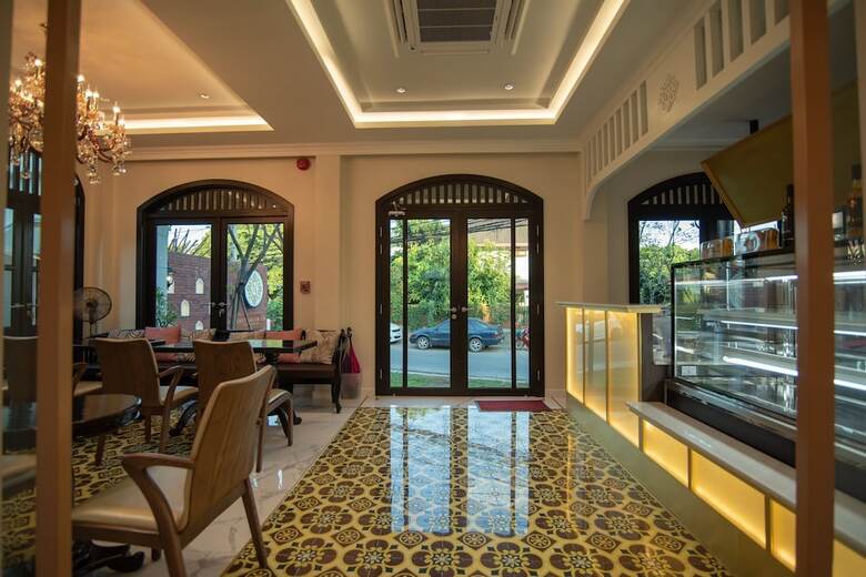 Nanta Glam Cm Hotel & Residences