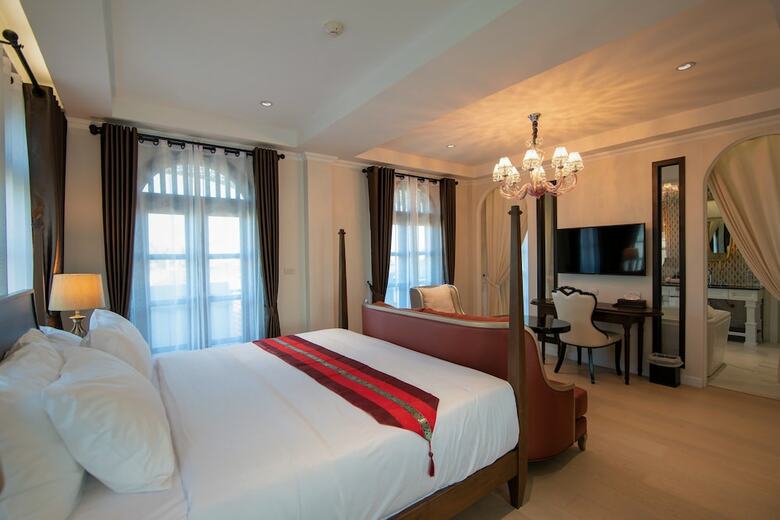 Nanta Glam Cm Hotel & Residences