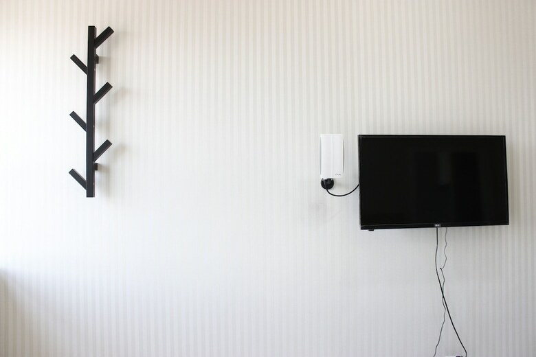 Gorgeous Studio At Mekarwangi Square Apartment With Mountain View