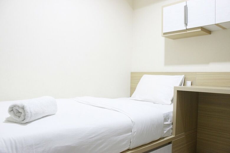 Modern 2br @ Tamansari La Grande Apartment