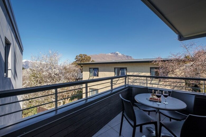Apartamentos 89/11a Southern Alps