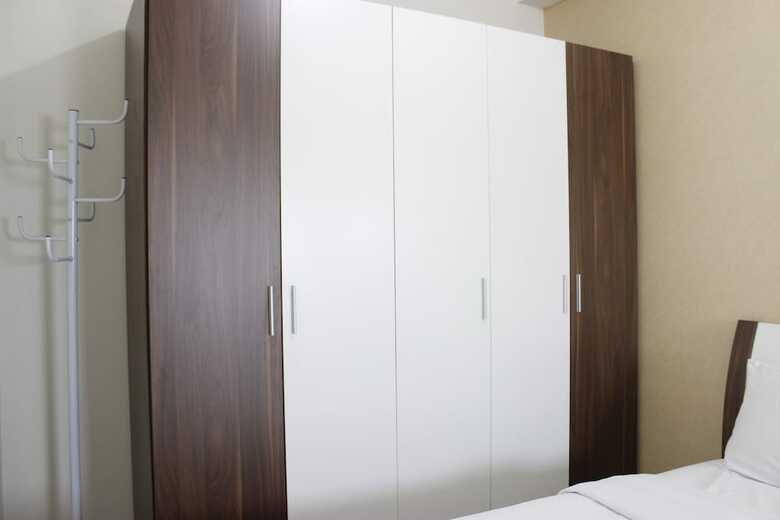 Warm 2br Apartment At Parahyangan Residence