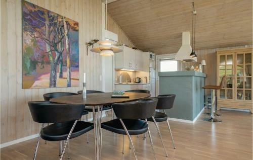 Holiday Home Ellysvej