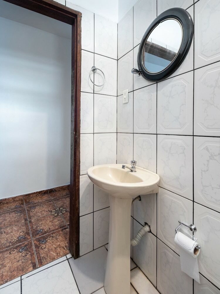 Oyo Hotel Chaplin