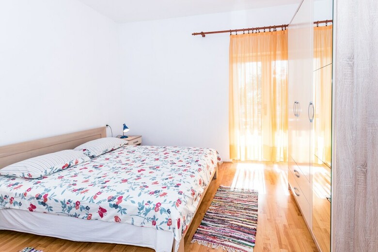 Apartments Grakalic Great Location