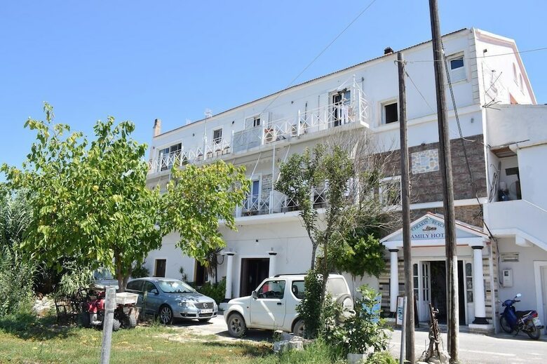 Hotel Petrakis Beach