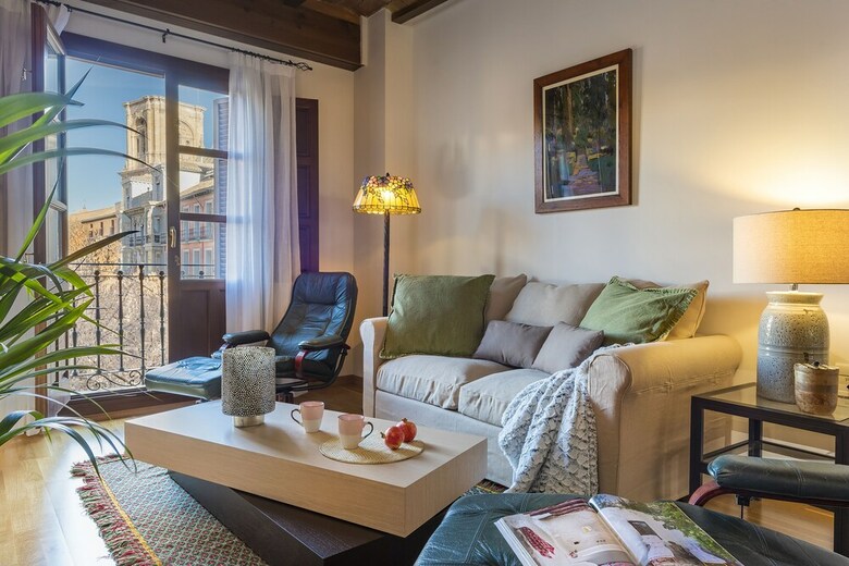 Stylish 2bds Apartment Amazingly Located. Bib Rambla