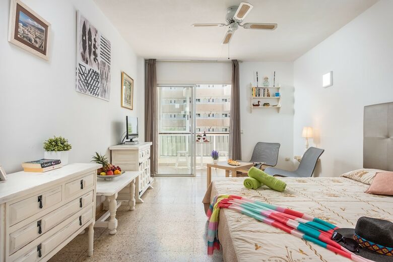 Apartamentos 530 Big Studio With Terrace