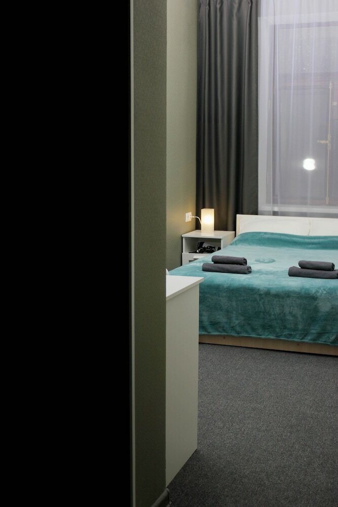 Hotel Happy Traveler