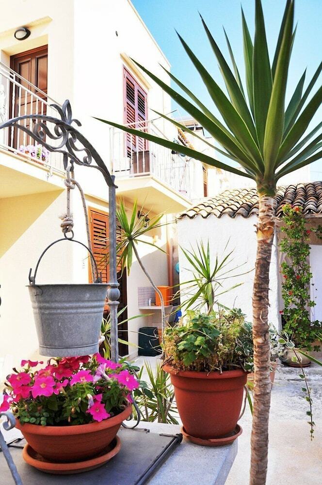 Apartamento I Tre Golfi Captain Dowson Con Mansarda