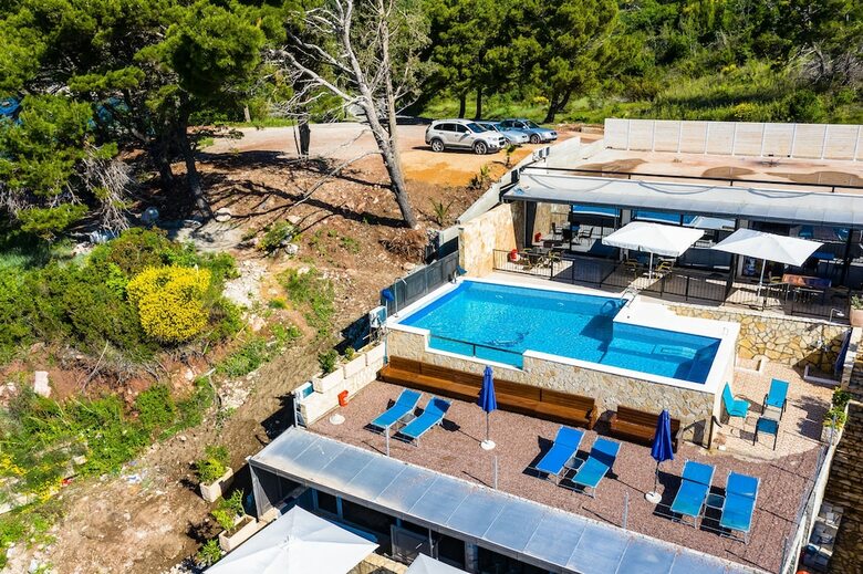 Aparthotel Apartments On The Coast