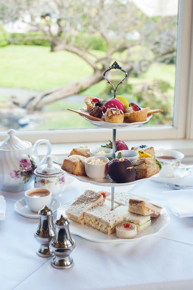 Huntingdon Manor Hotel