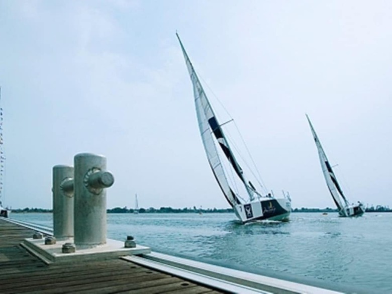 Hotel Duyong Marina & Resort
