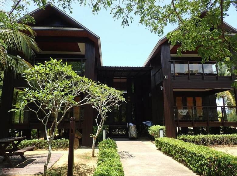 Hotel Duyong Marina & Resort