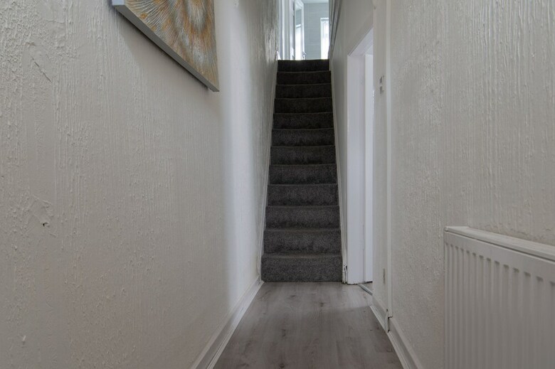 Lux Apartments 4 Bedroom House Molyneux