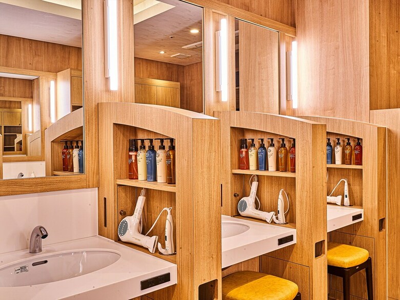 Capsule Hotel Anshin Oyado Premier Nagoya Sakae