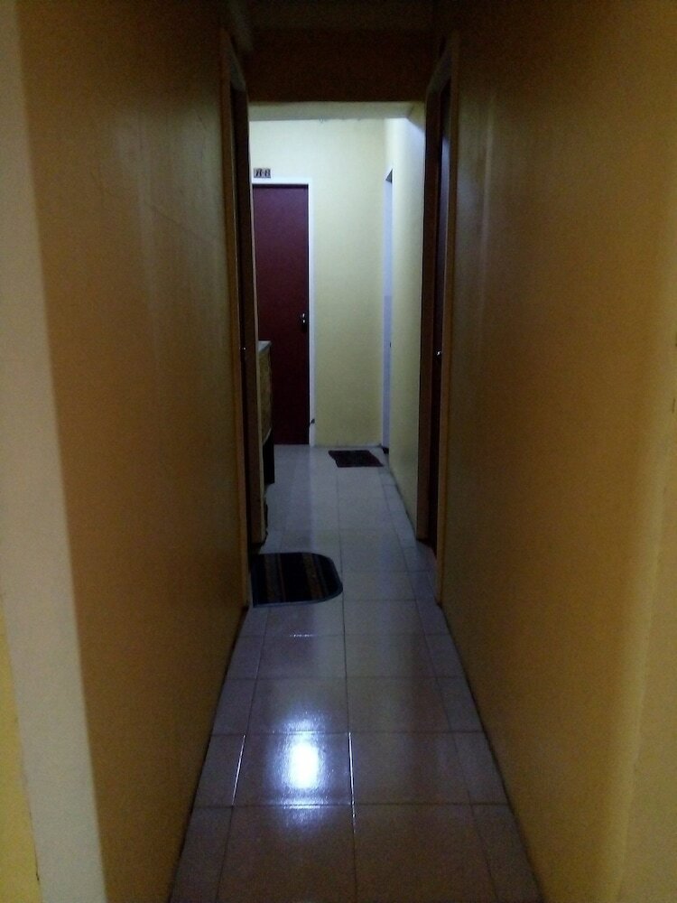 Hotel Mochileros Guesthouse