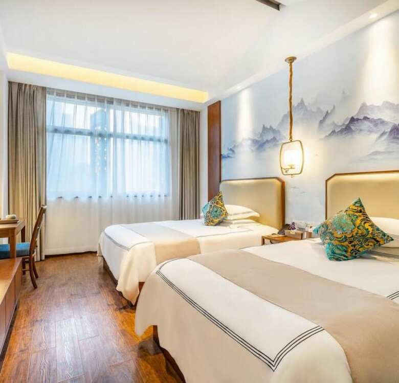 Floral Hotel Sheng Poman Courtyard