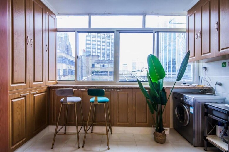 Intown City Apartment No. 54