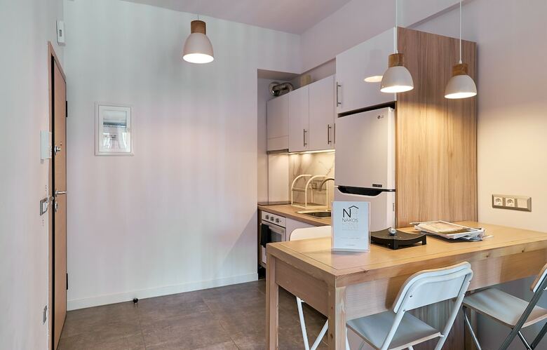 Hotel Nakoshomes Luxury Studio Apartment