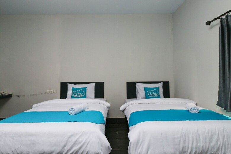 Hotel Airy Panam Hr Soebrantas Km 8.5 Pekanbaru