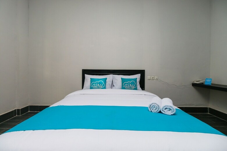 Hotel Airy Panam Hr Soebrantas Km 8.5 Pekanbaru