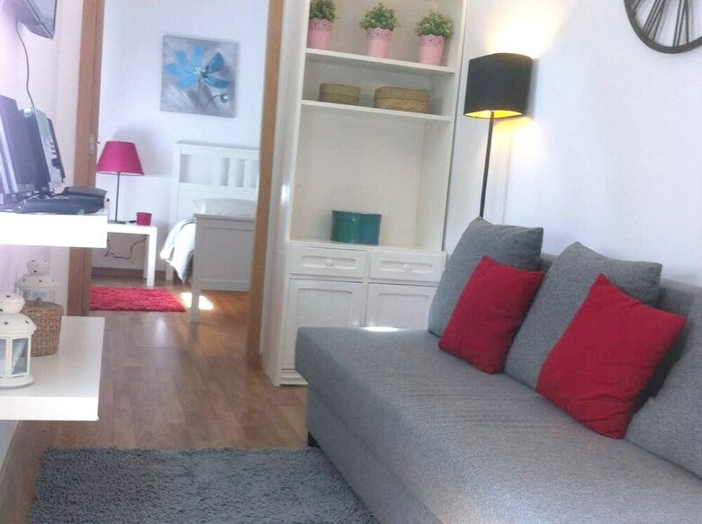 Apartment With 2 Bedrooms In Porto, With Wifi