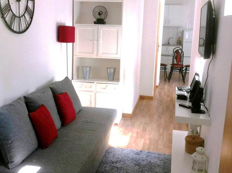Apartment With 2 Bedrooms In Porto, With Wifi