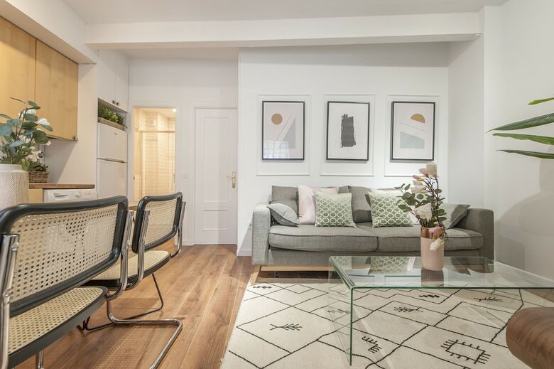 Apartamentos Gran V�a VI