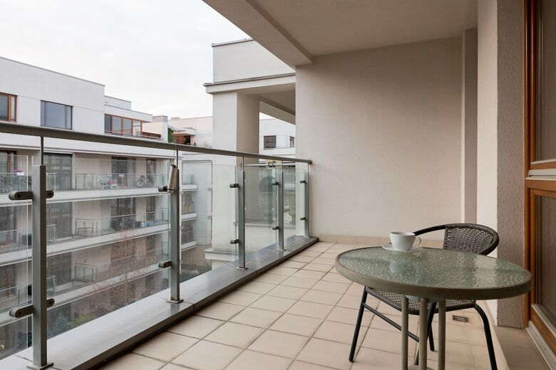Wilanow 2-bedroom Apartment