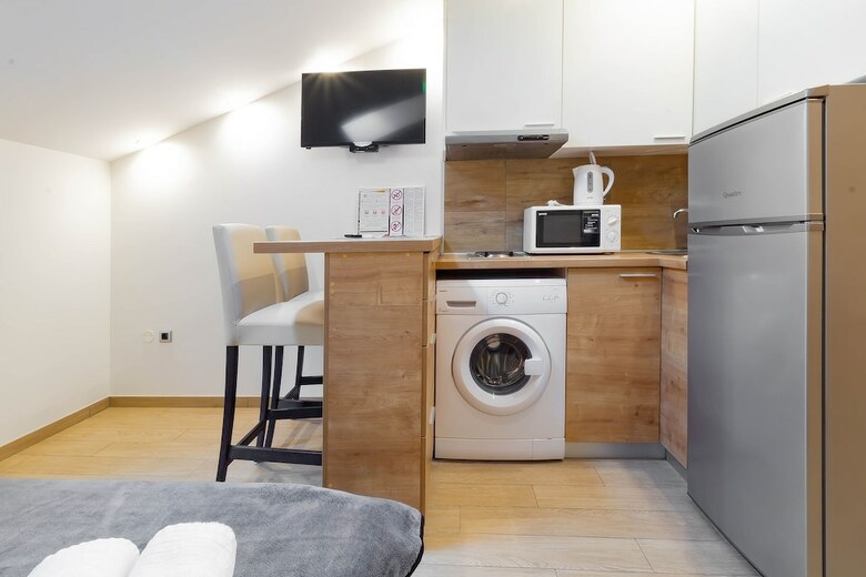 Apartments Pomerio Rijeka