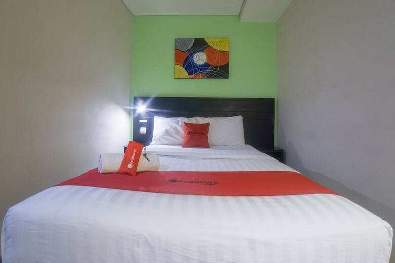 Reddoorz @ Budget Hotel Ambon