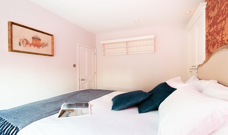 The Midsummer Common - Modern & Spacious 2bdr House With Garden