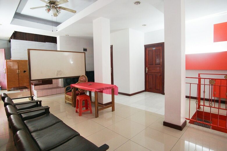 Hotel Reddoorz Near Mall Abepura