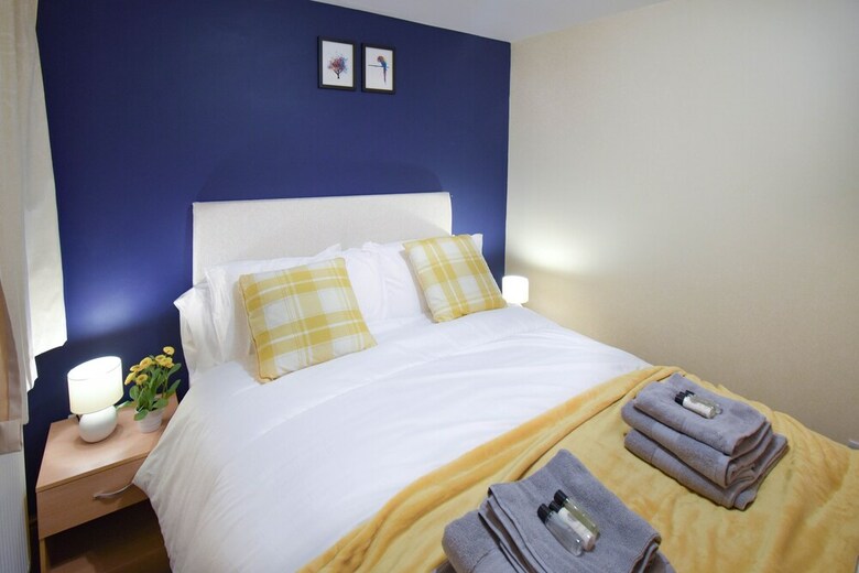 2 Bedroom City Apartment