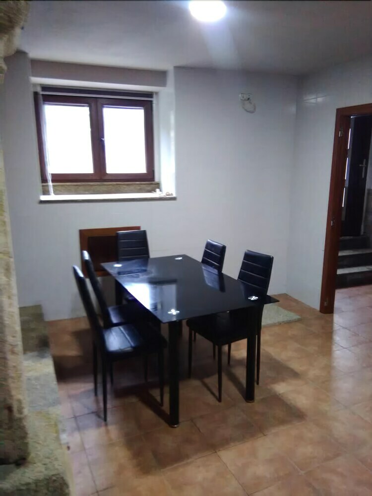 Hostal Albergue Santa Lucia de Olveiroa