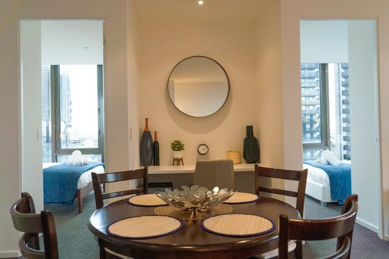 2 Bedroom Apartment With City Views