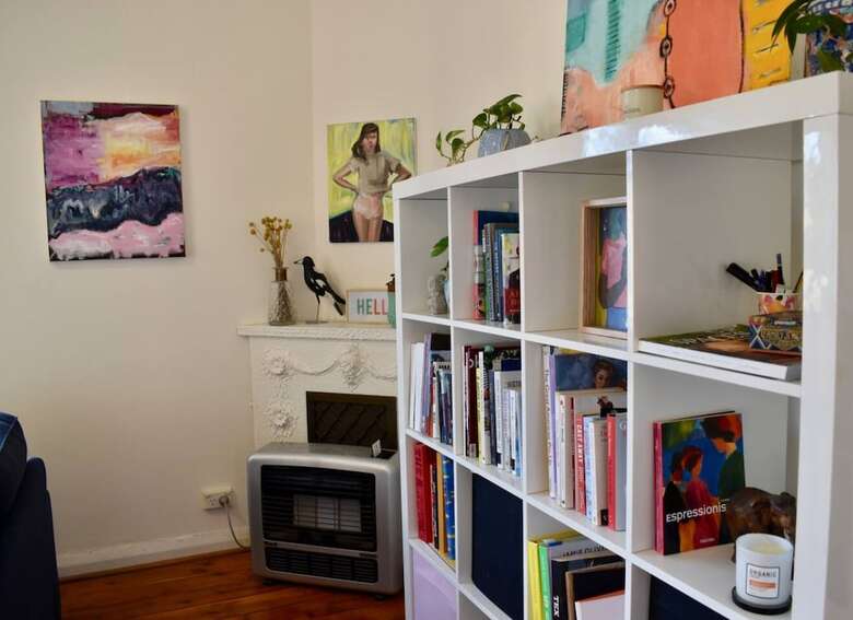 Bright Artist Apartment In Maroubra