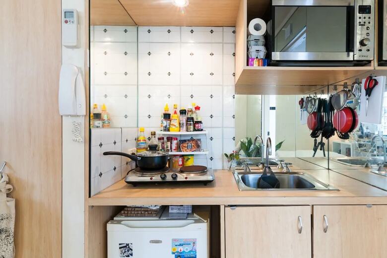 Convenient Studio Apartment In Elizabeth Bay