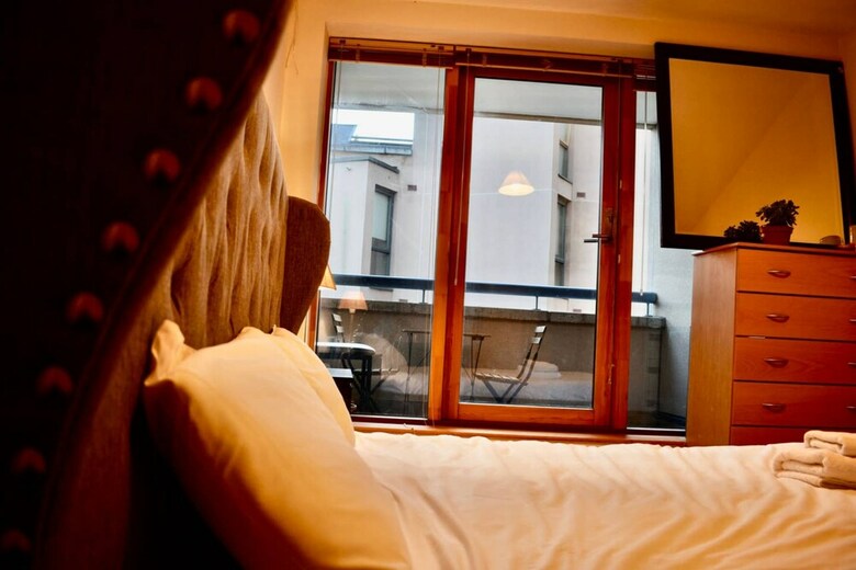 Apartamentos Spacious Ifsc 2 Bedroom Flat With Balcony