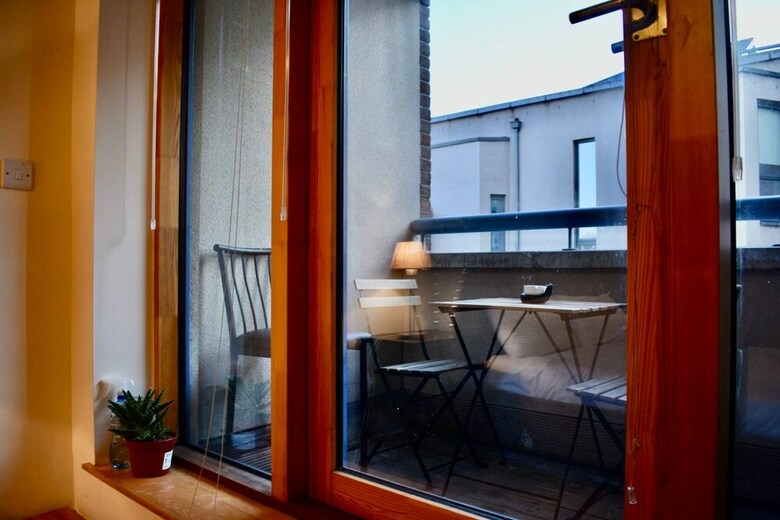 Apartamentos Spacious Ifsc 2 Bedroom Flat With Balcony